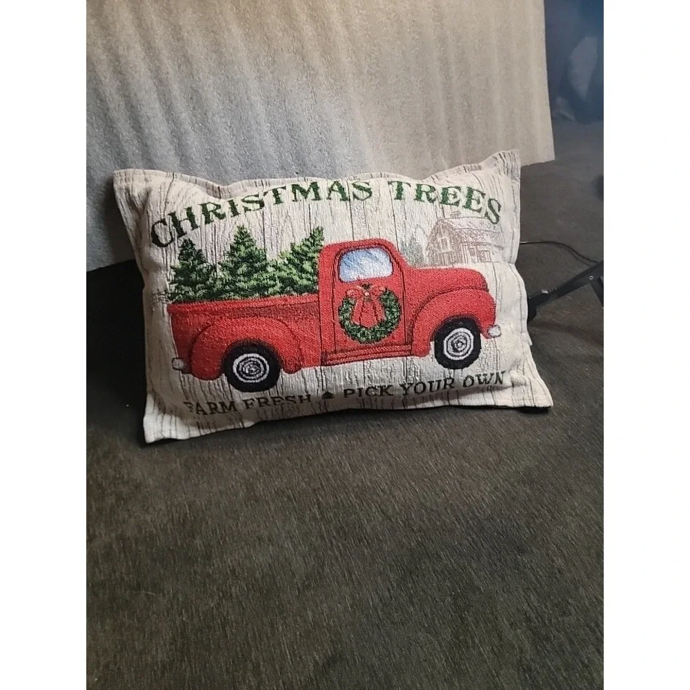 Red Truck Christmas‎ Trees Farm Fresh Pick Your Own Throw Pillow